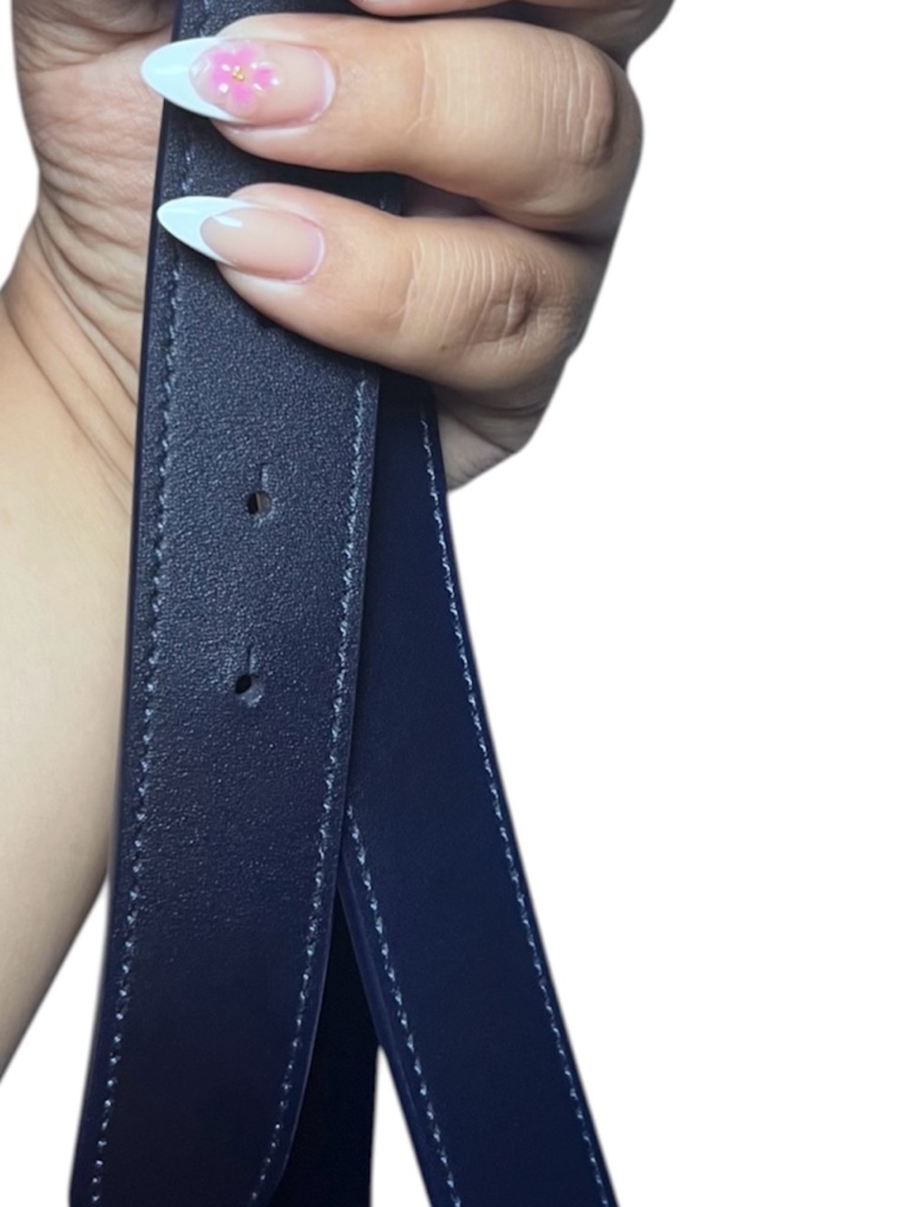 Lauren Ralph Lauren Black Belt with Gold Oval Logo Buckle - Picture 4 of 4